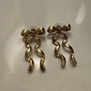 Bow Dangle Earrings